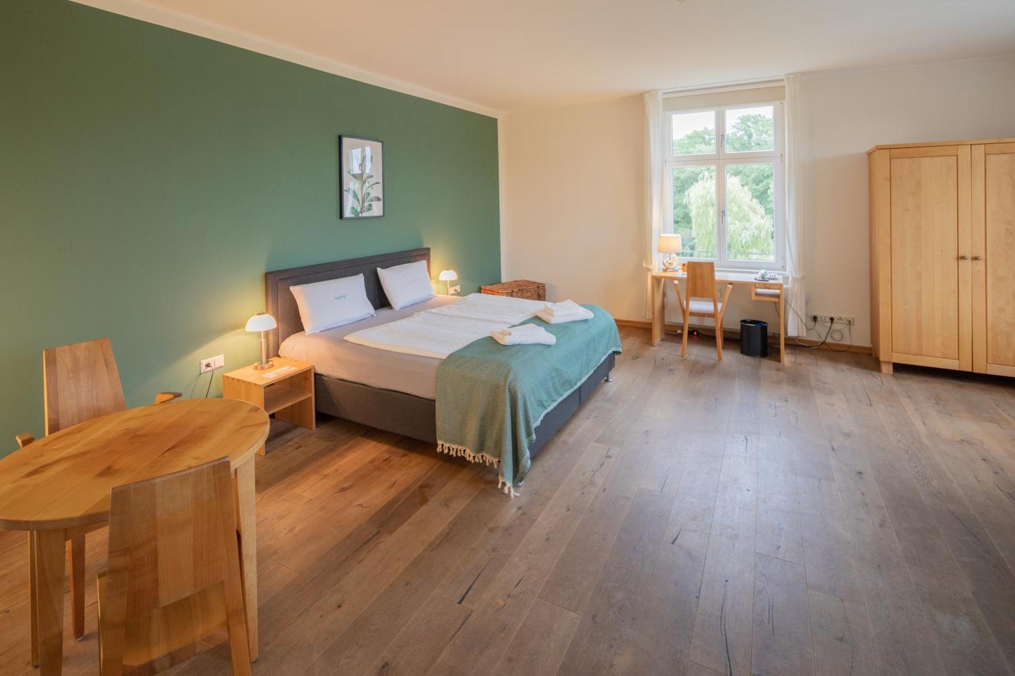 Ahead Burghotel Lenzen Bagian luar foto